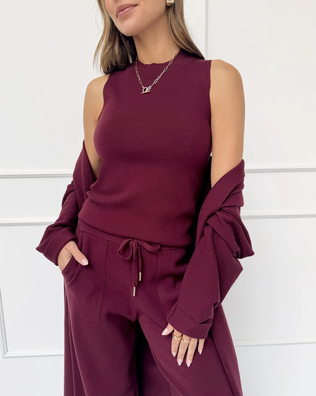 10120-splendid-x-cellajaneblog-crew-neck-shell-4.webp Splendid x @Cellajaneblog Crew Neck Shell