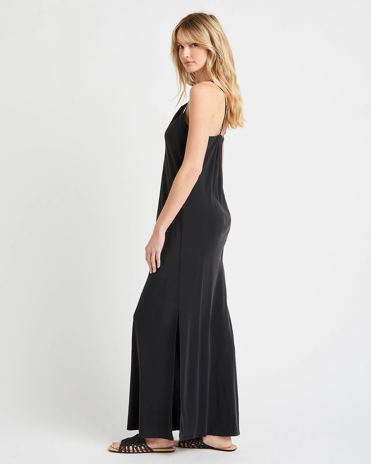 17043-alessandra-silk-dress-17.webp Alessandra Silk Dress