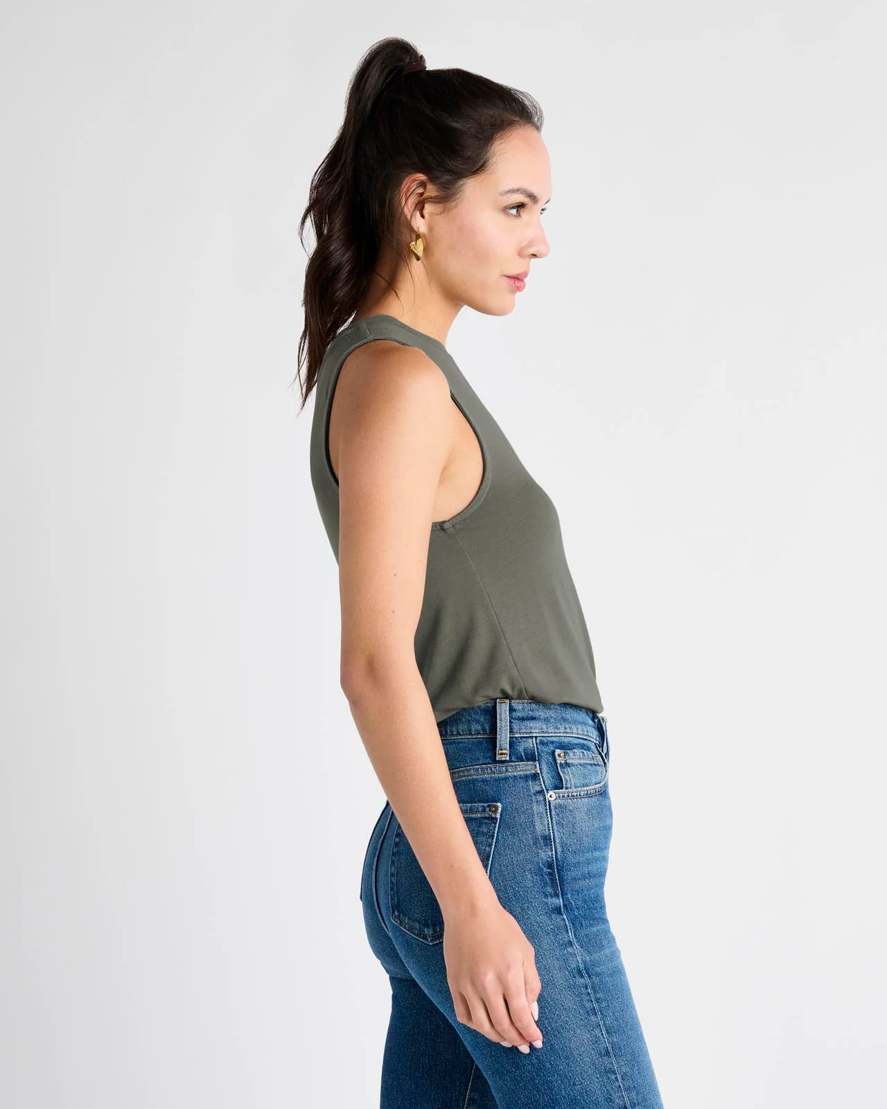 17931-bamboo-tank-8.webp Bamboo Tank
