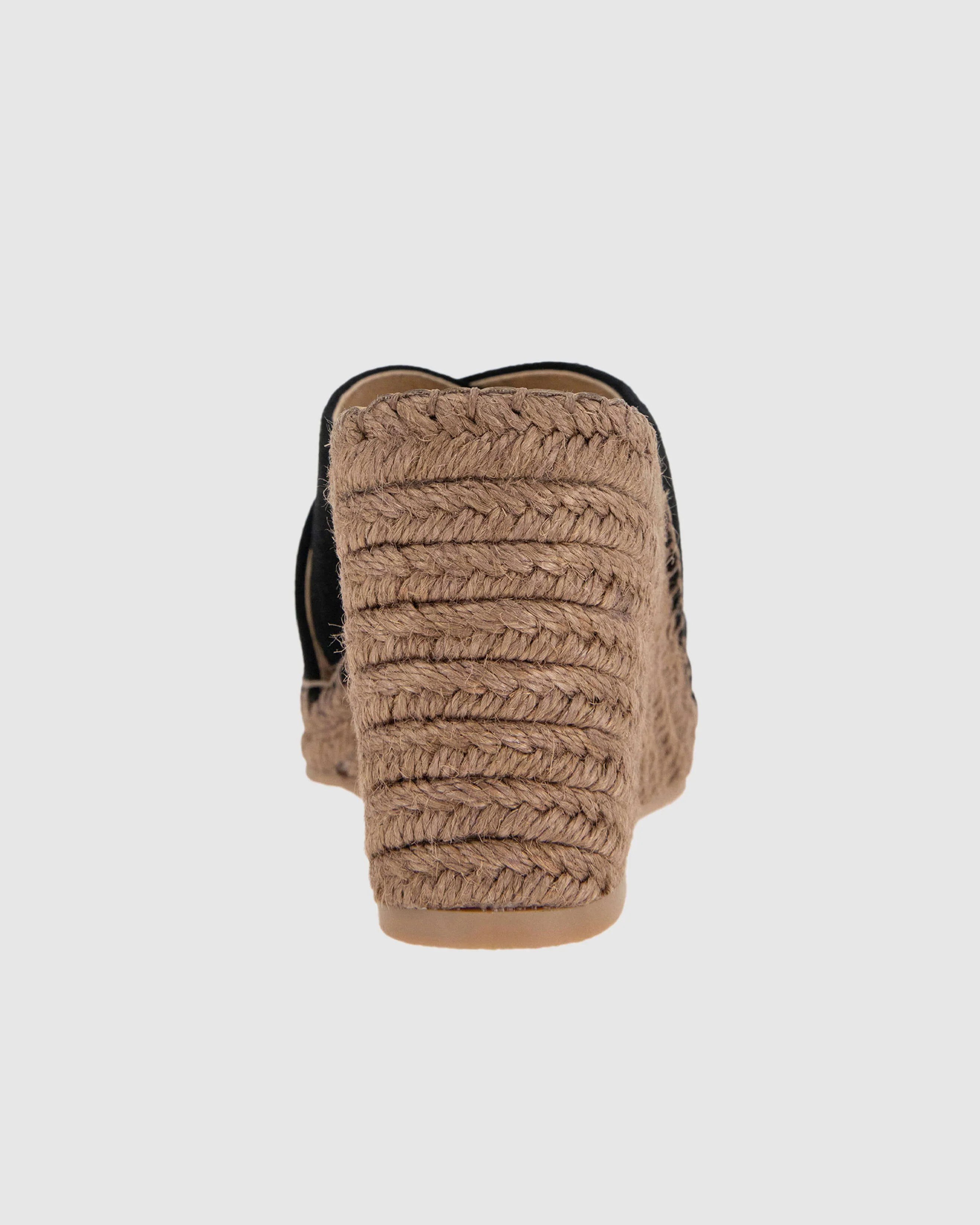 18669-britt-wedge-4.webp Britt Wedge