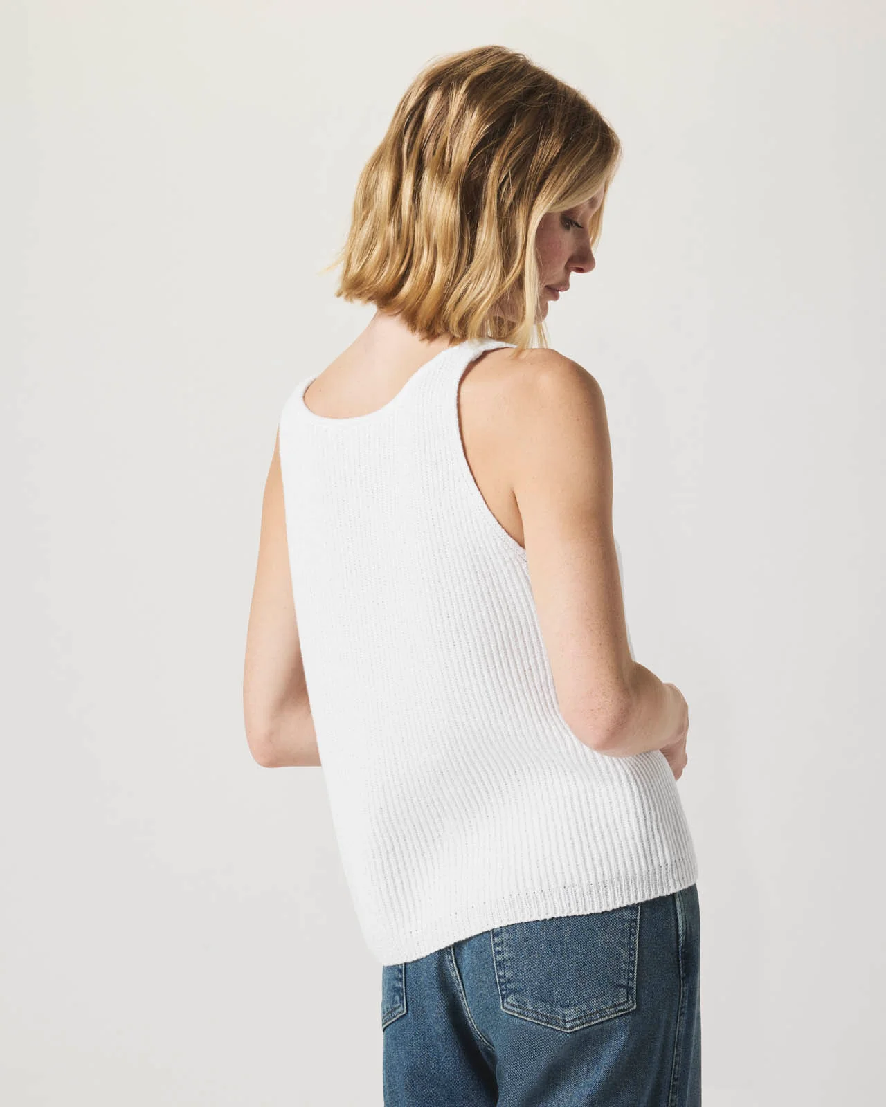 18892-cambell-sweater-tank-12.webp Cambell Sweater Tank