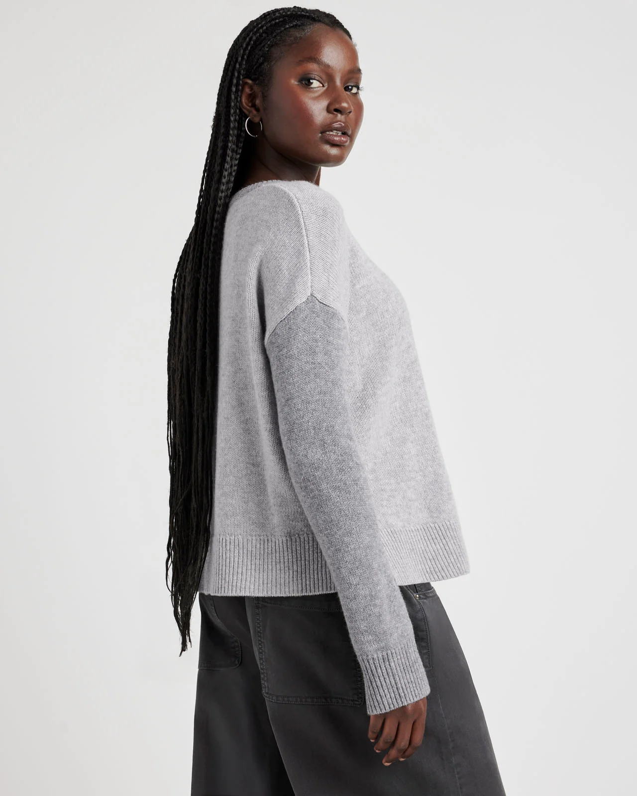 19190-cashblend-amy-colorblock-sweater-5.webp Cashblend Amy Colorblock Sweater