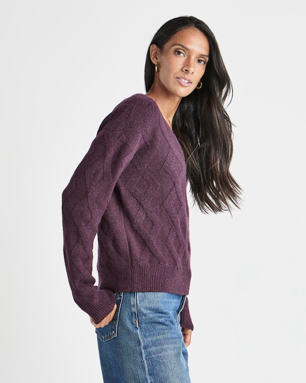 20190-diamond-cable-v-neck-sweater-2.jpg Diamond Cable V-Neck Sweater