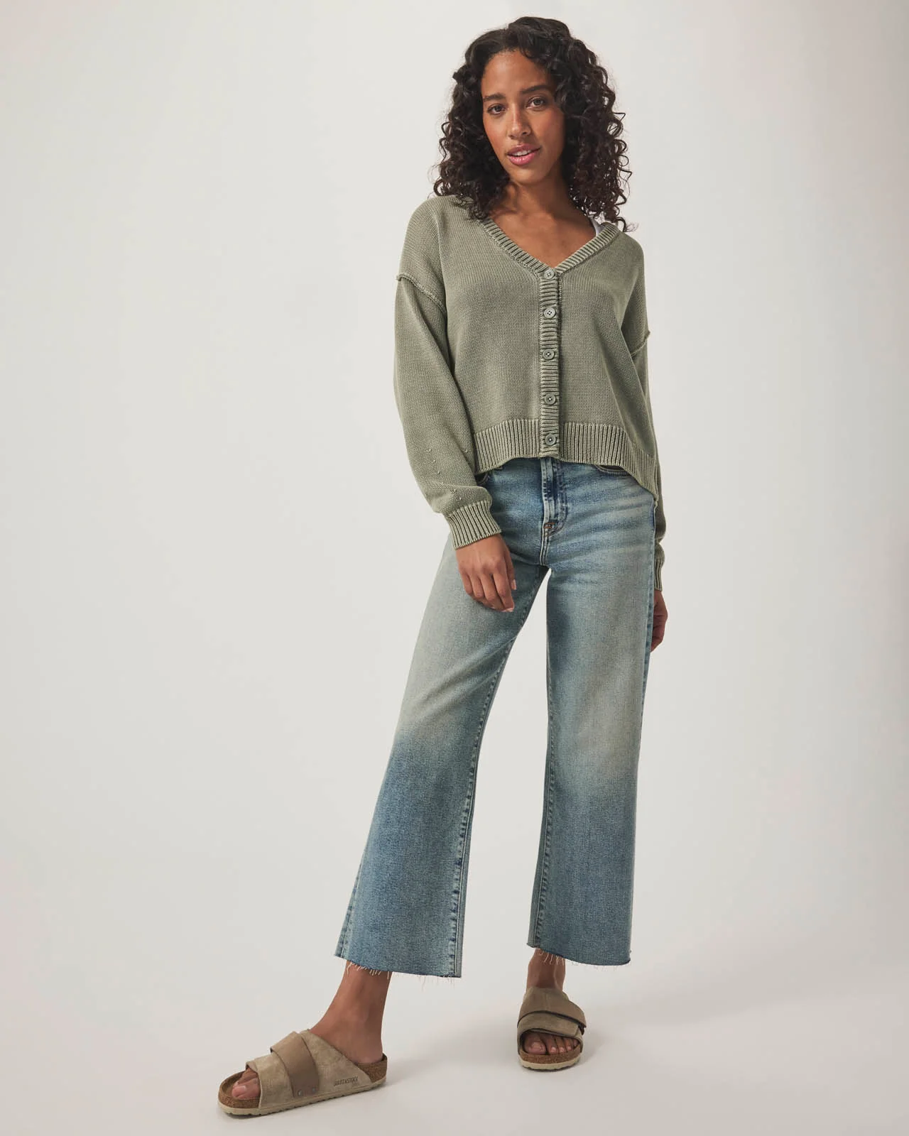 Light Wash Cropped Wide Leg Raw Hem Jean