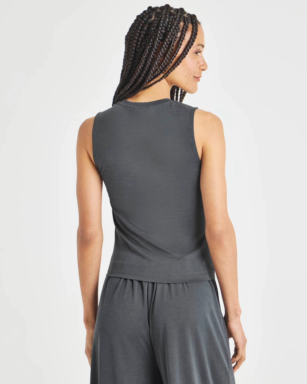 21950-giada-sandwash-tank-11.webp Giada Sandwash Tank