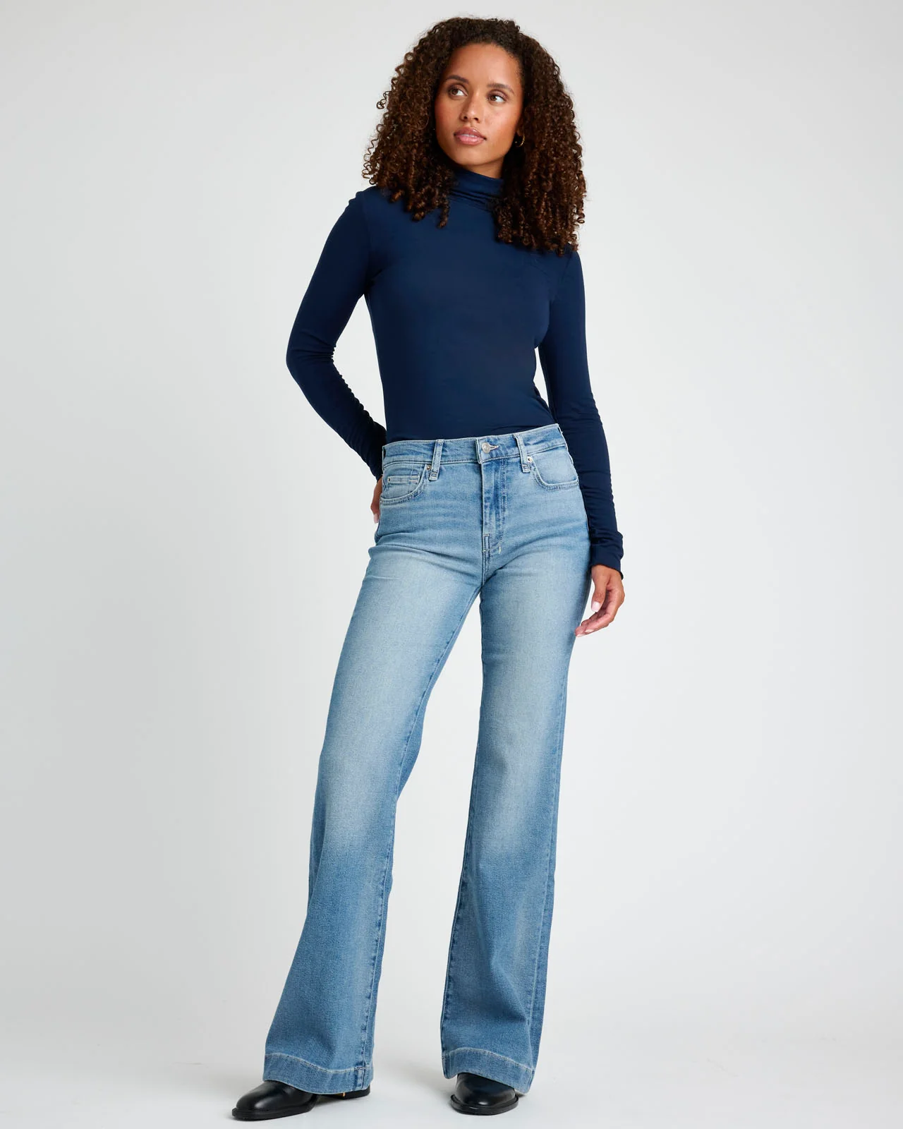 2213-dark-wash-trouser-jean-3.webp Dark Wash Trouser Jean