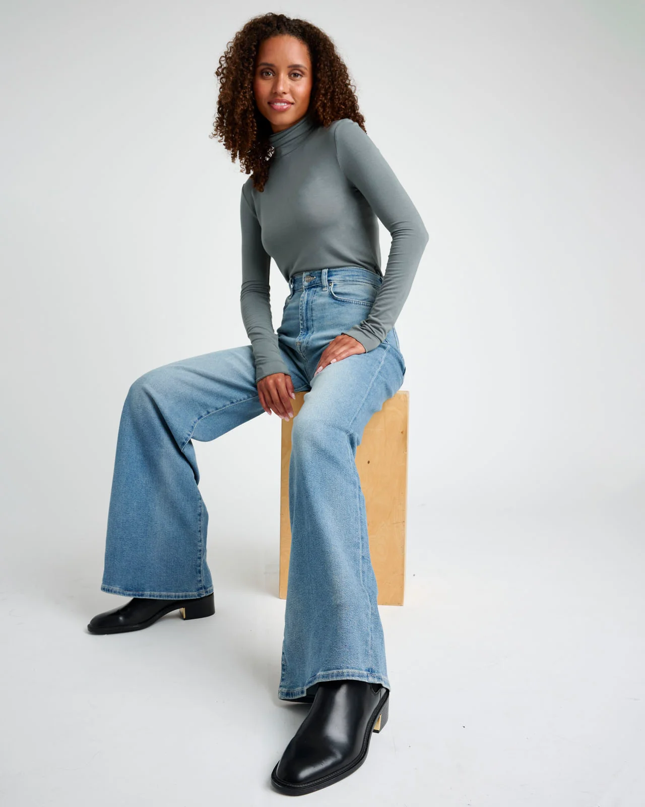 2233-high-rise-wide-leg-jean-2.webp High-Rise Wide Leg Jean