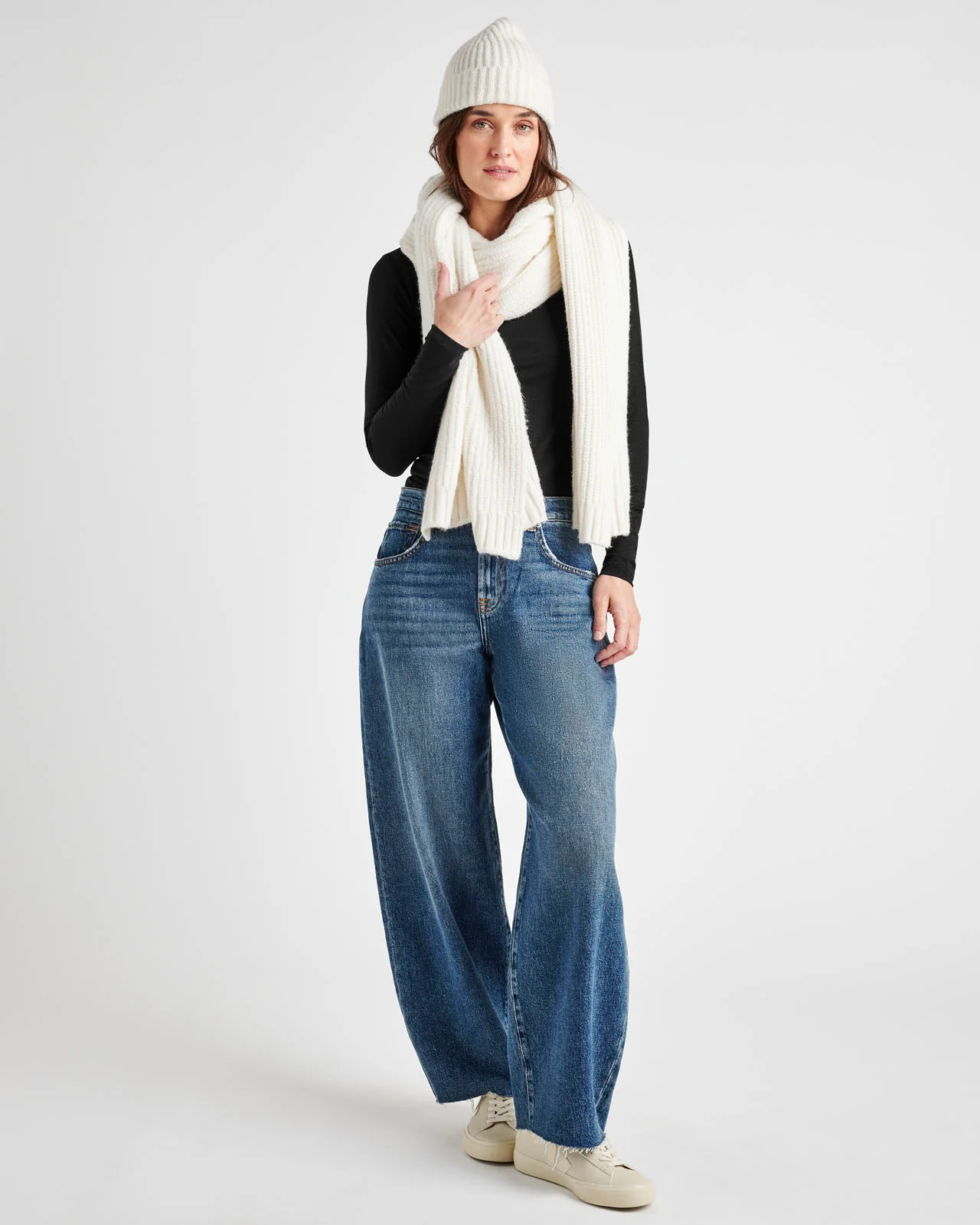 22942-julianna-scarf-4.webp Julianna Scarf