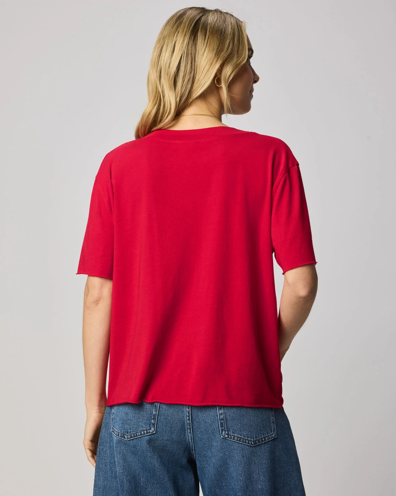 22972-kacey-v-neck-tee-25.webp Kacey V-Neck Tee