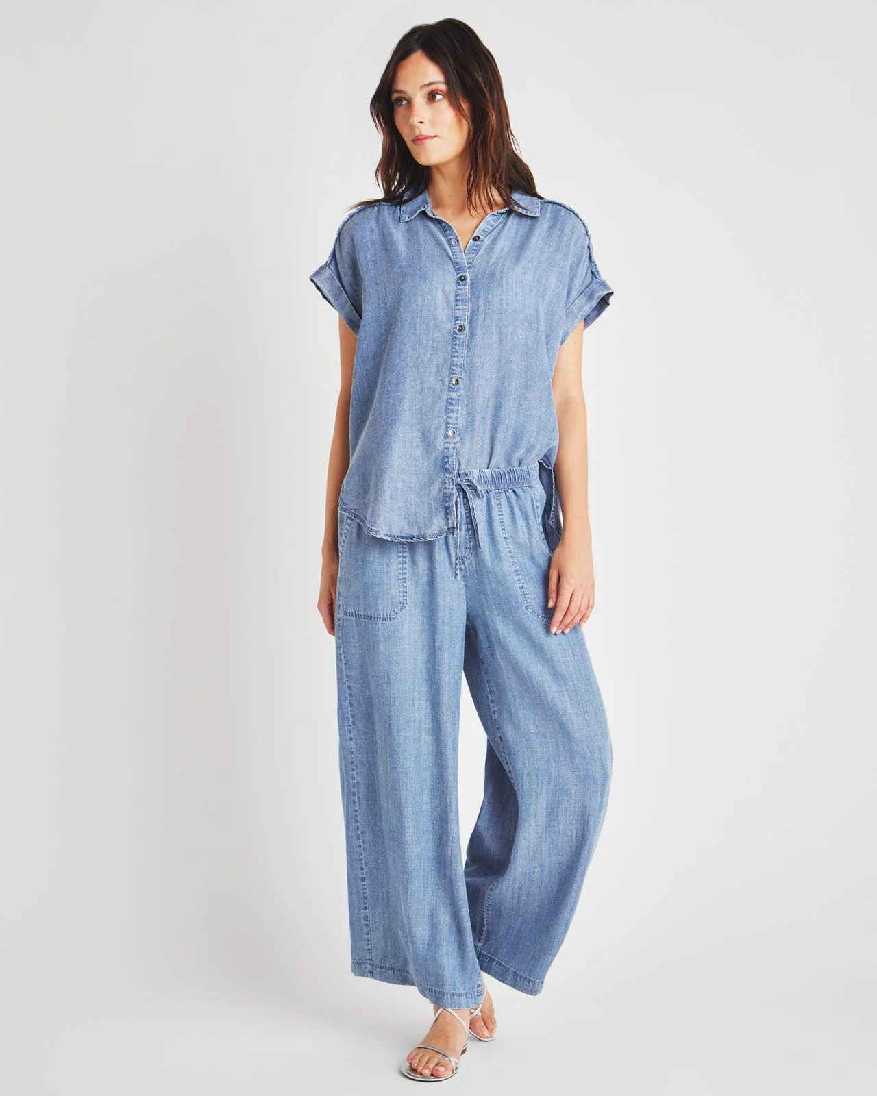 23212-kathryn-chambray-short-sleeve-shirt-4.webp Kathryn Chambray Short Sleeve Shirt