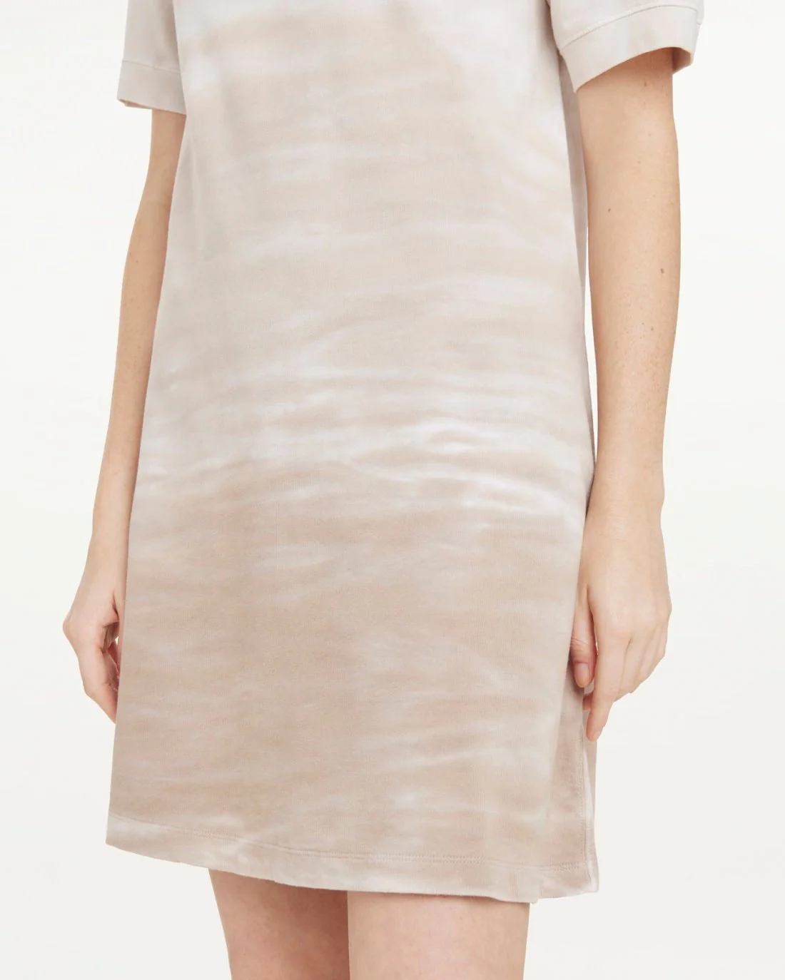 23667-leilani-dress-4.webp Leilani Dress