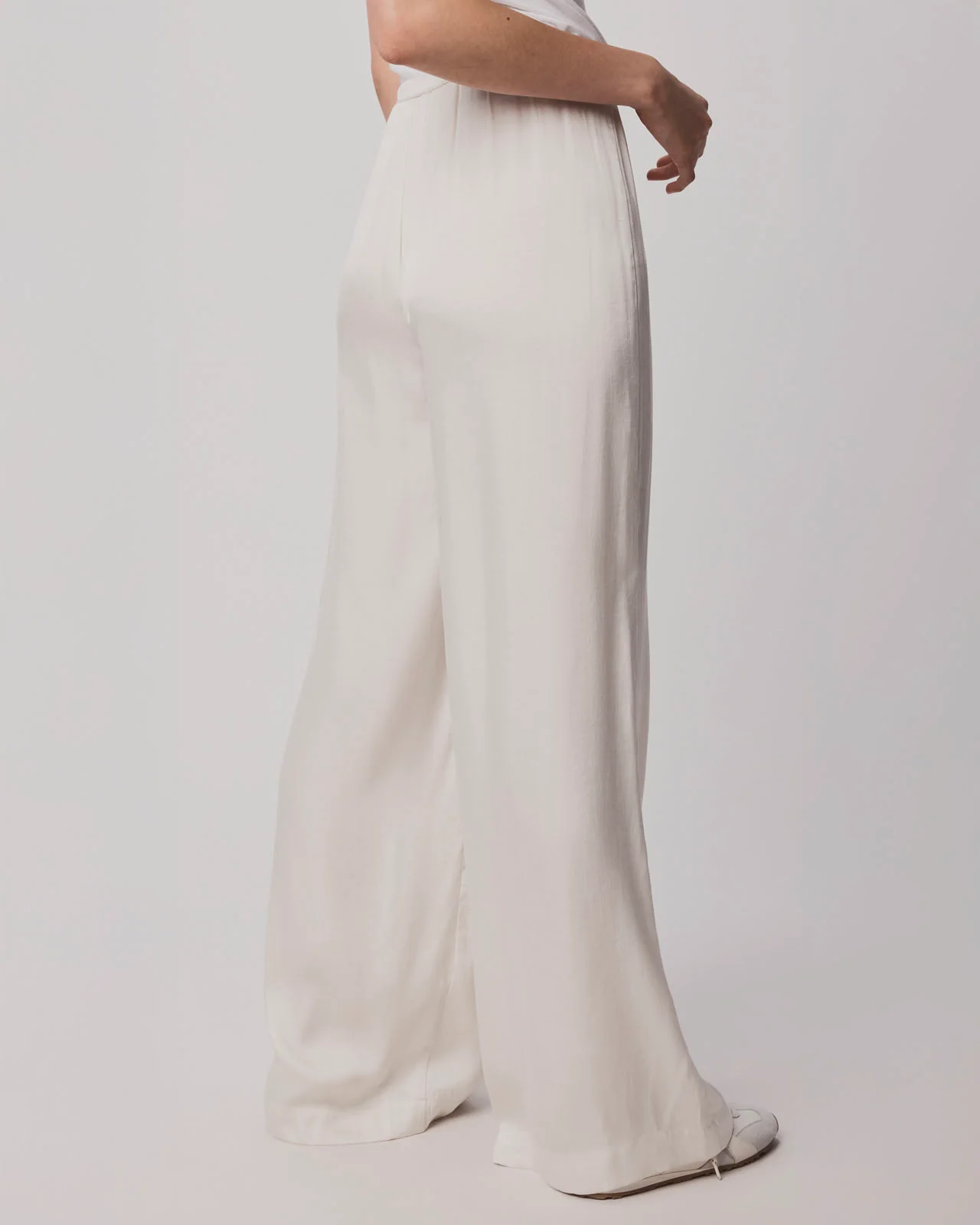 2525-serena-satin-pant-14.webp Serena Satin Pant