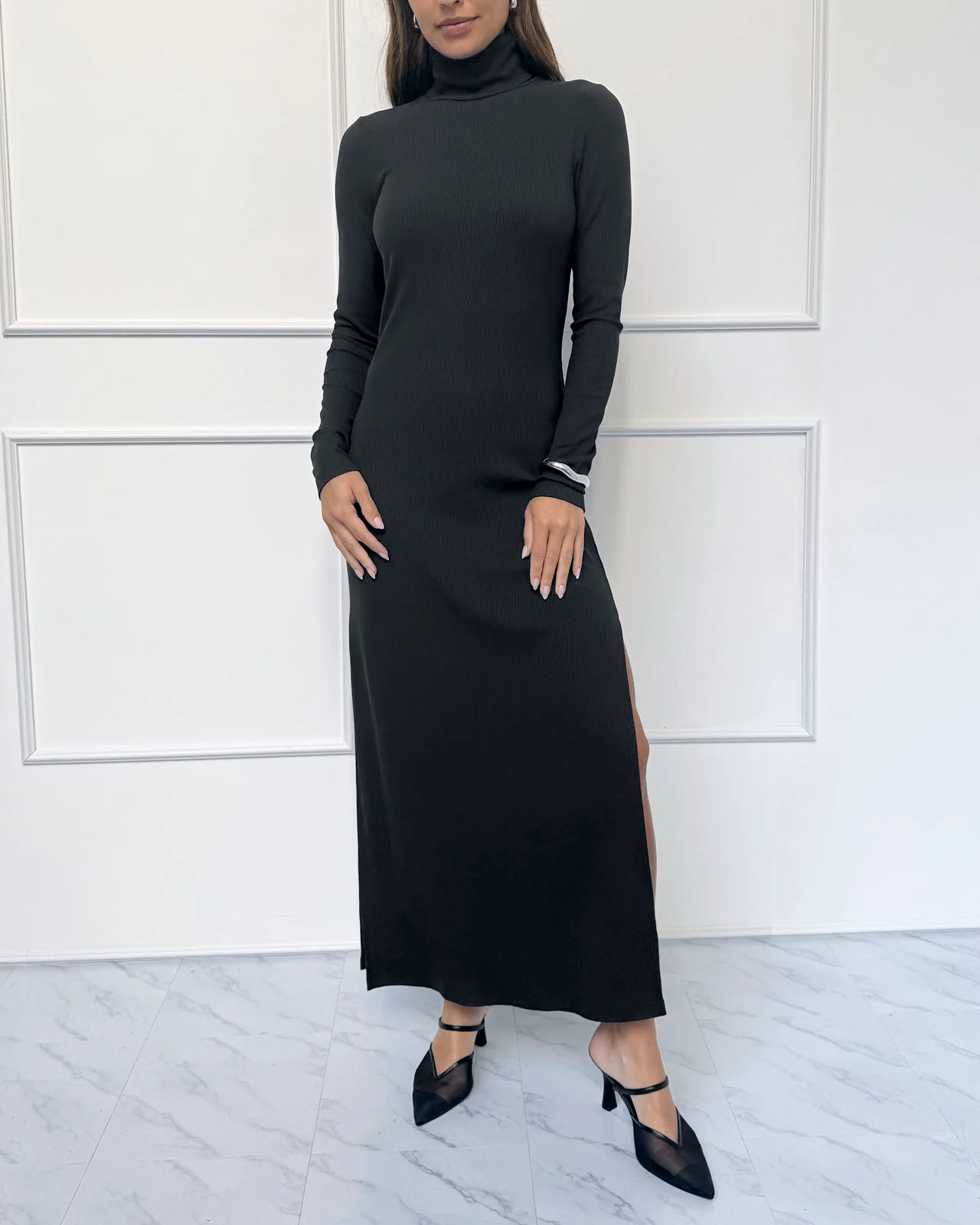 2715-splendid-x-cellajaneblog-rib-turtleneck-dress-4.webp Splendid x @Cellajaneblog Rib Turtleneck Dress