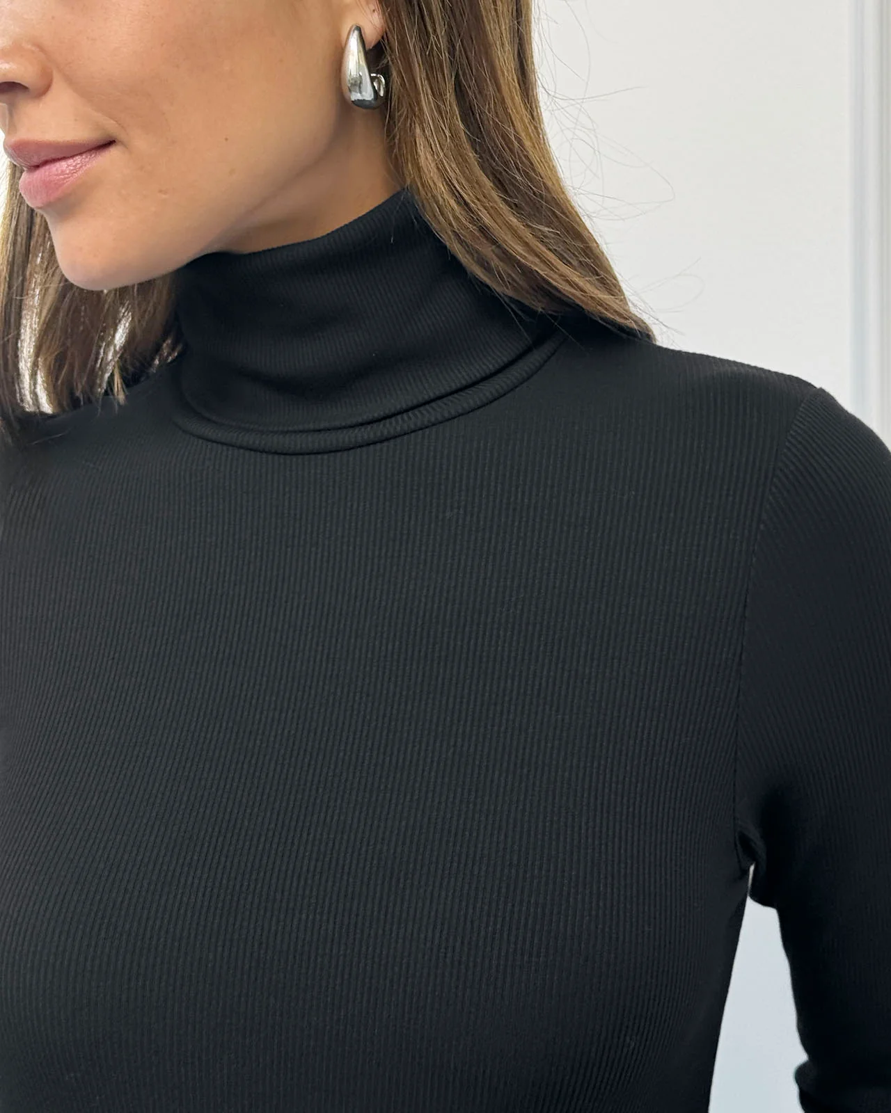 2715-splendid-x-cellajaneblog-rib-turtleneck-dress-5.webp Splendid x @Cellajaneblog Rib Turtleneck Dress