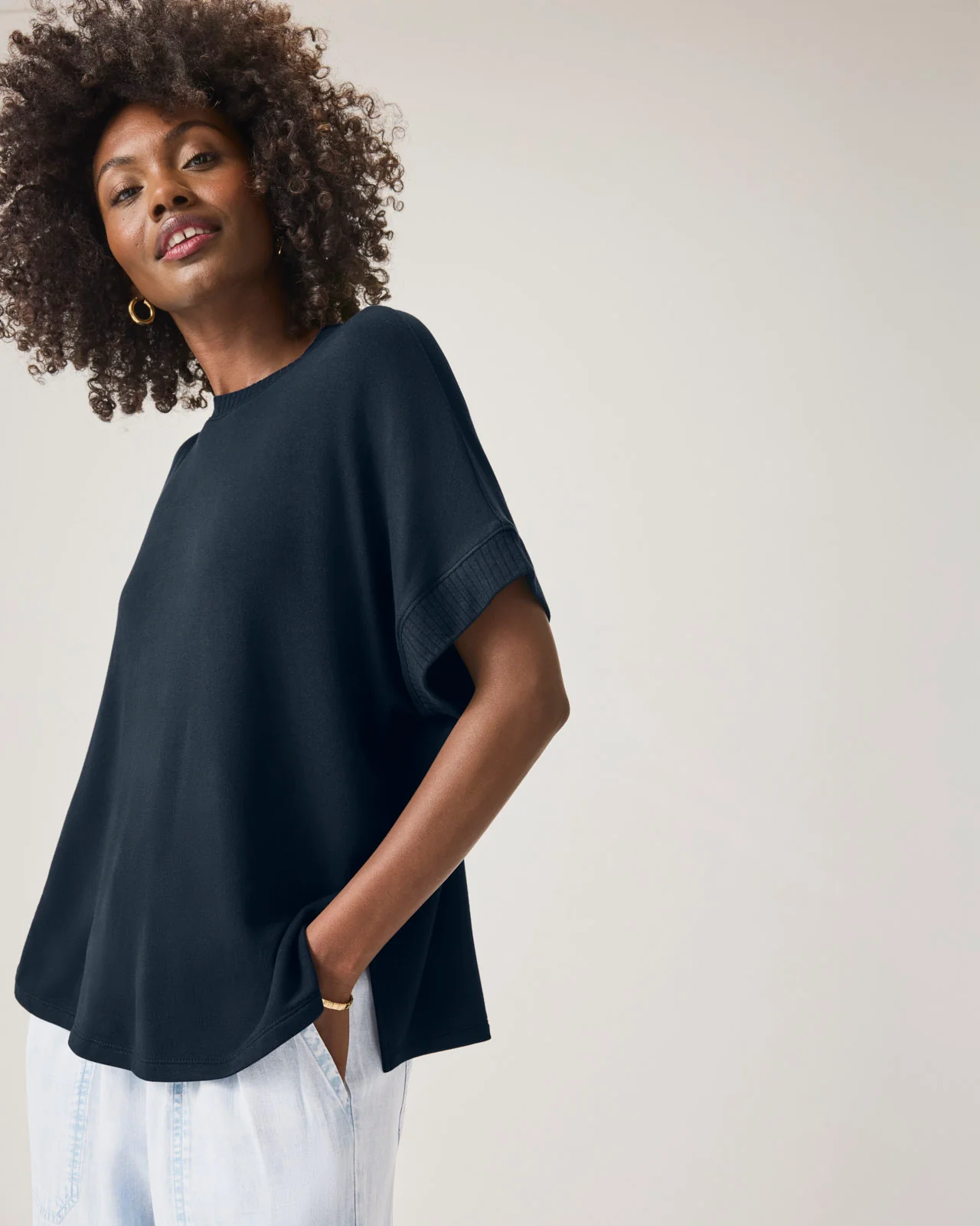4634-supersoft-short-sleeve-sweatshirt-3.webp Supersoft Short Sleeve Sweatshirt