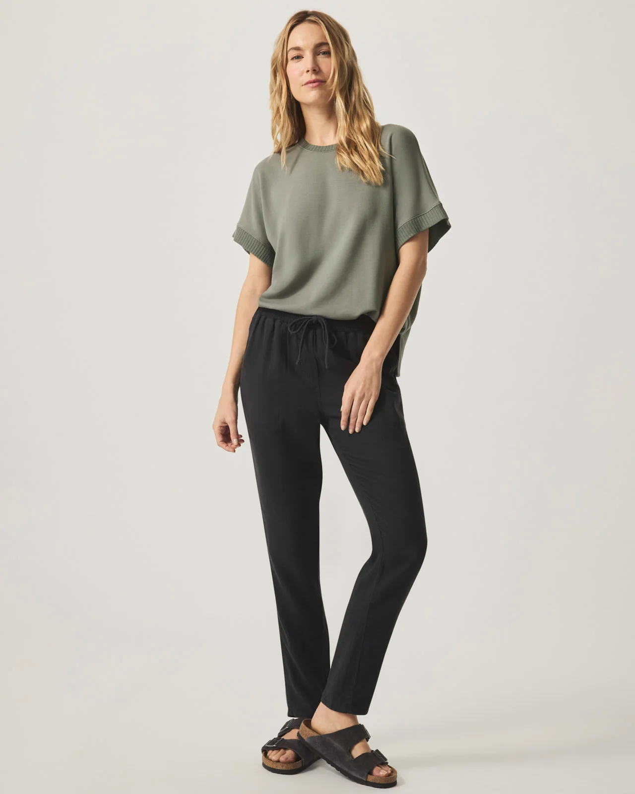 4634-supersoft-short-sleeve-sweatshirt-6.webp Supersoft Short Sleeve Sweatshirt