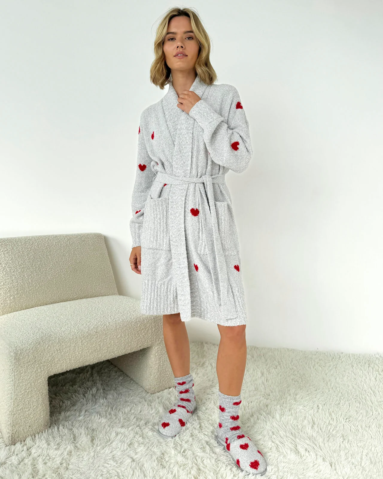 4723-pomona-fuzzy-yarn-hearts-robe-8.webp Pomona Fuzzy Yarn Hearts Robe