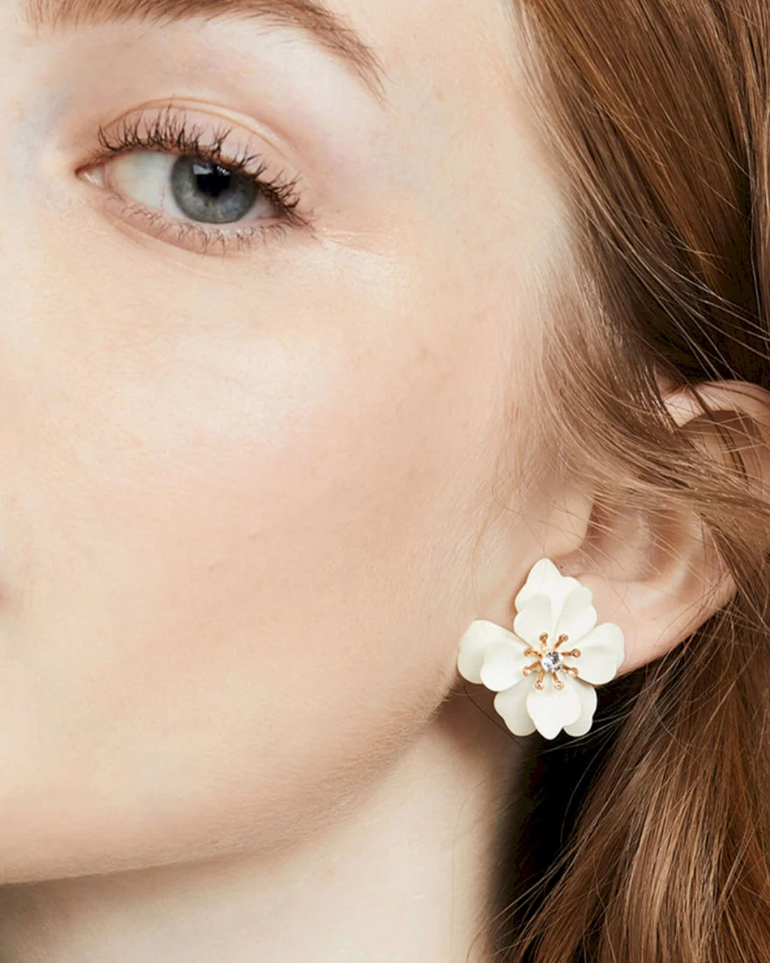 Shashi Bloom Stud Earrings