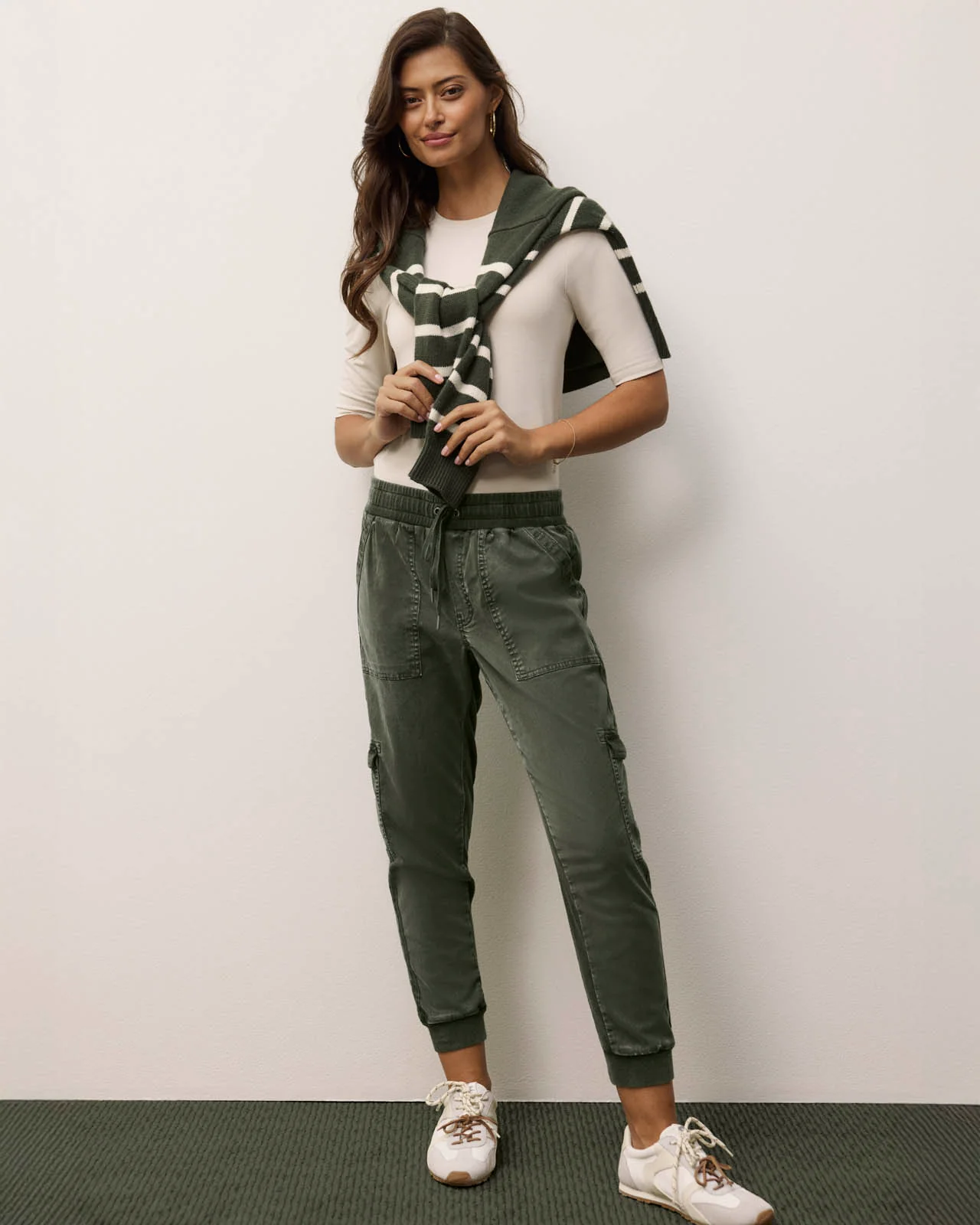 5318-jaclyn-jogger-1.webp Jaclyn Jogger