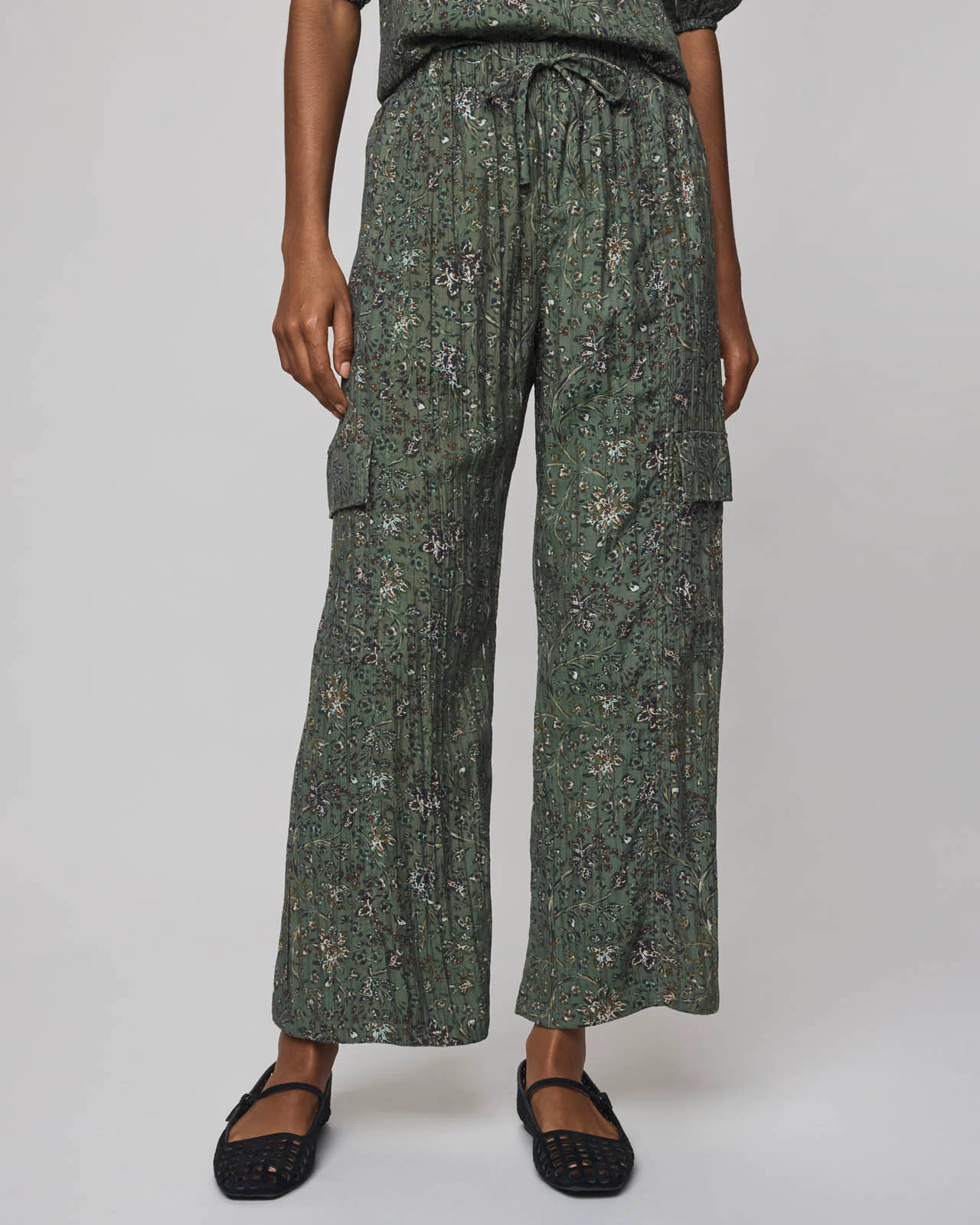 5867-versailles-floral-pant-1.webp Versailles Floral Pant