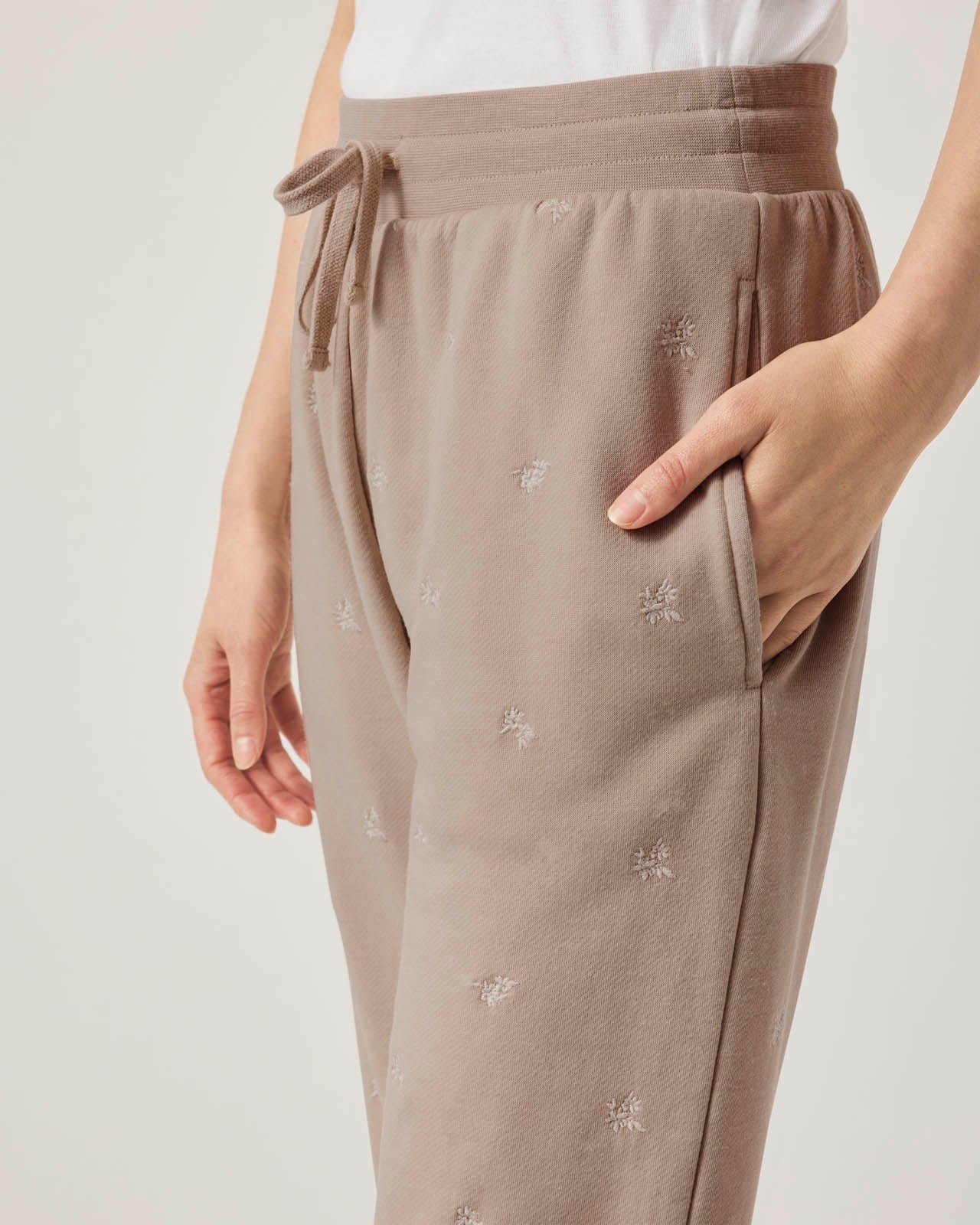 Elise Embroidered Jogger