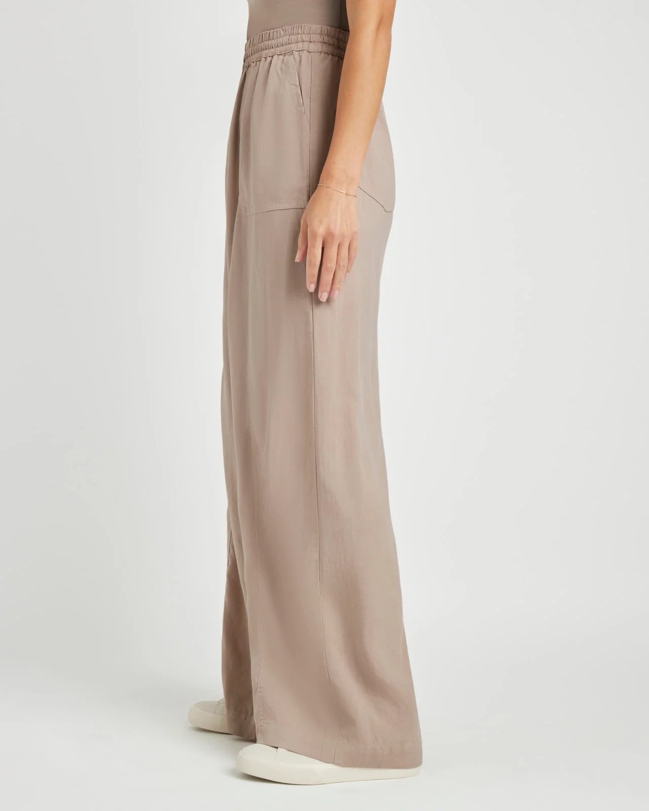 6298-kinsley-pant-10.webp Kinsley Pant