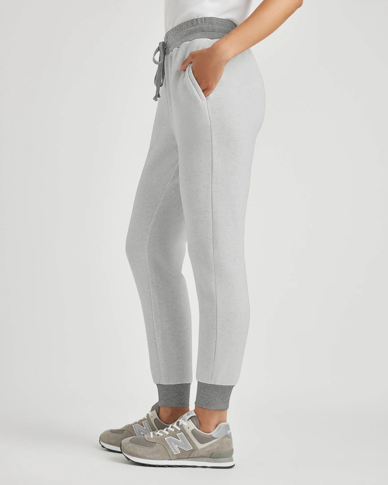 6395-bella-fleece-jogger-4.webp Bella Fleece Jogger