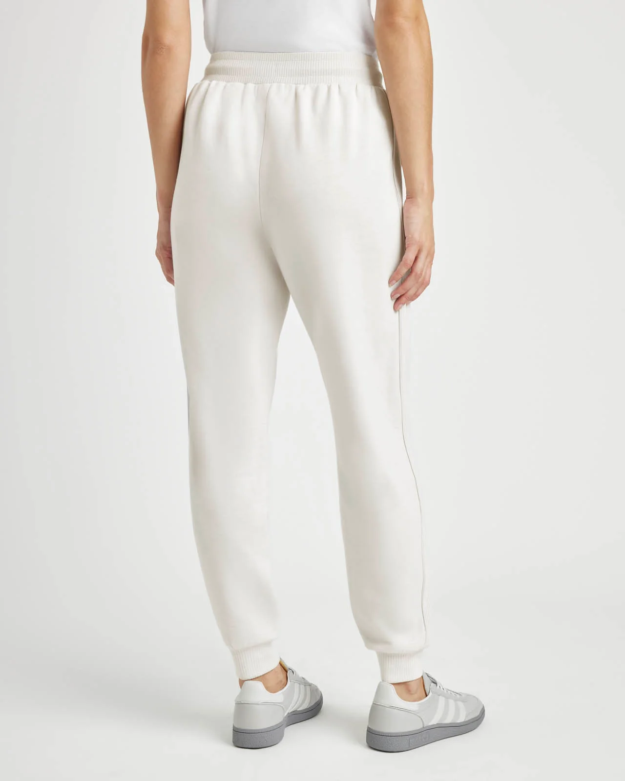 6407-tia-soft-fleece-jogger-4.webp Tia Soft Fleece Jogger