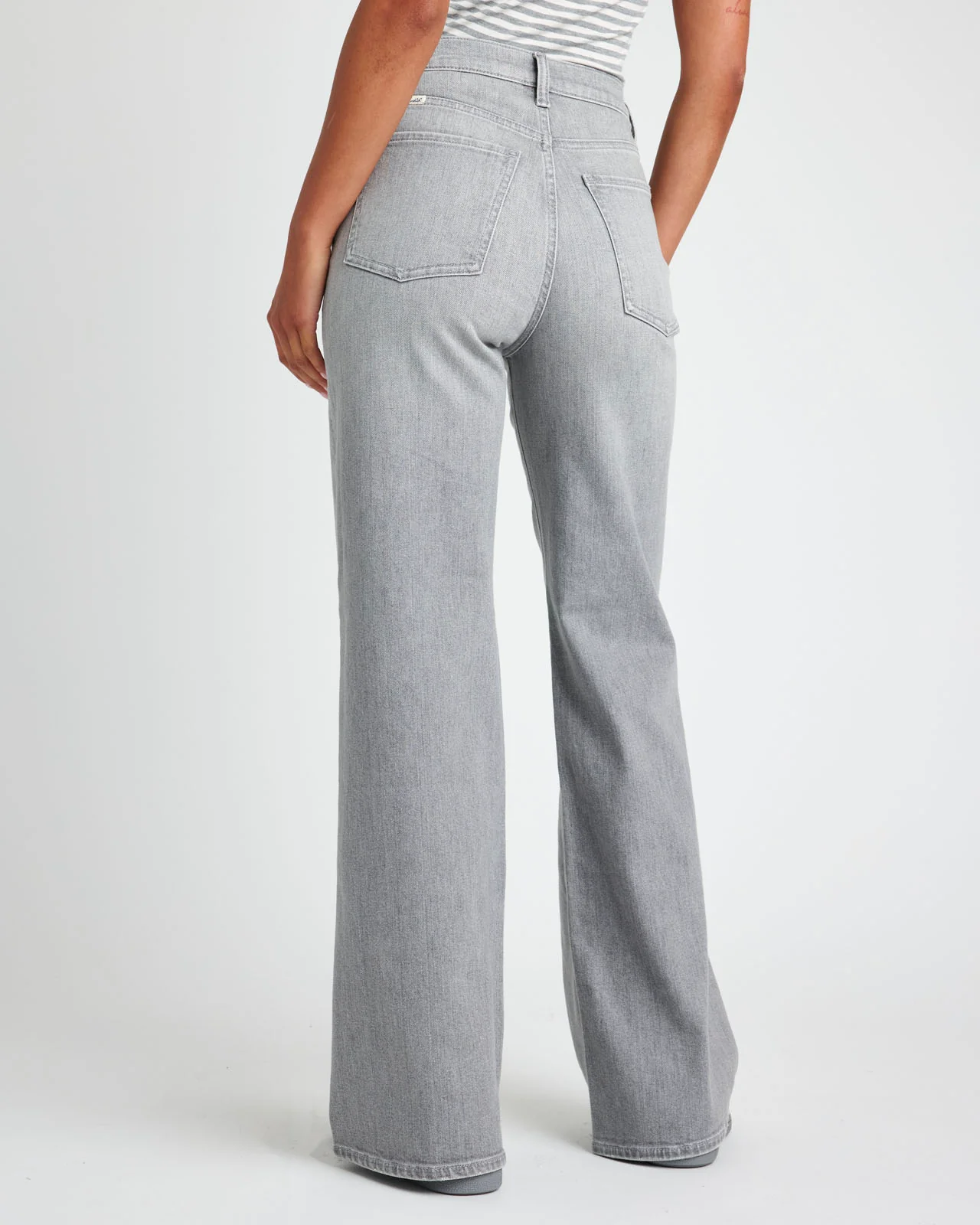 6707-grey-high-rise-wide-leg-jean-4.webp Grey High-Rise Wide Leg Jean