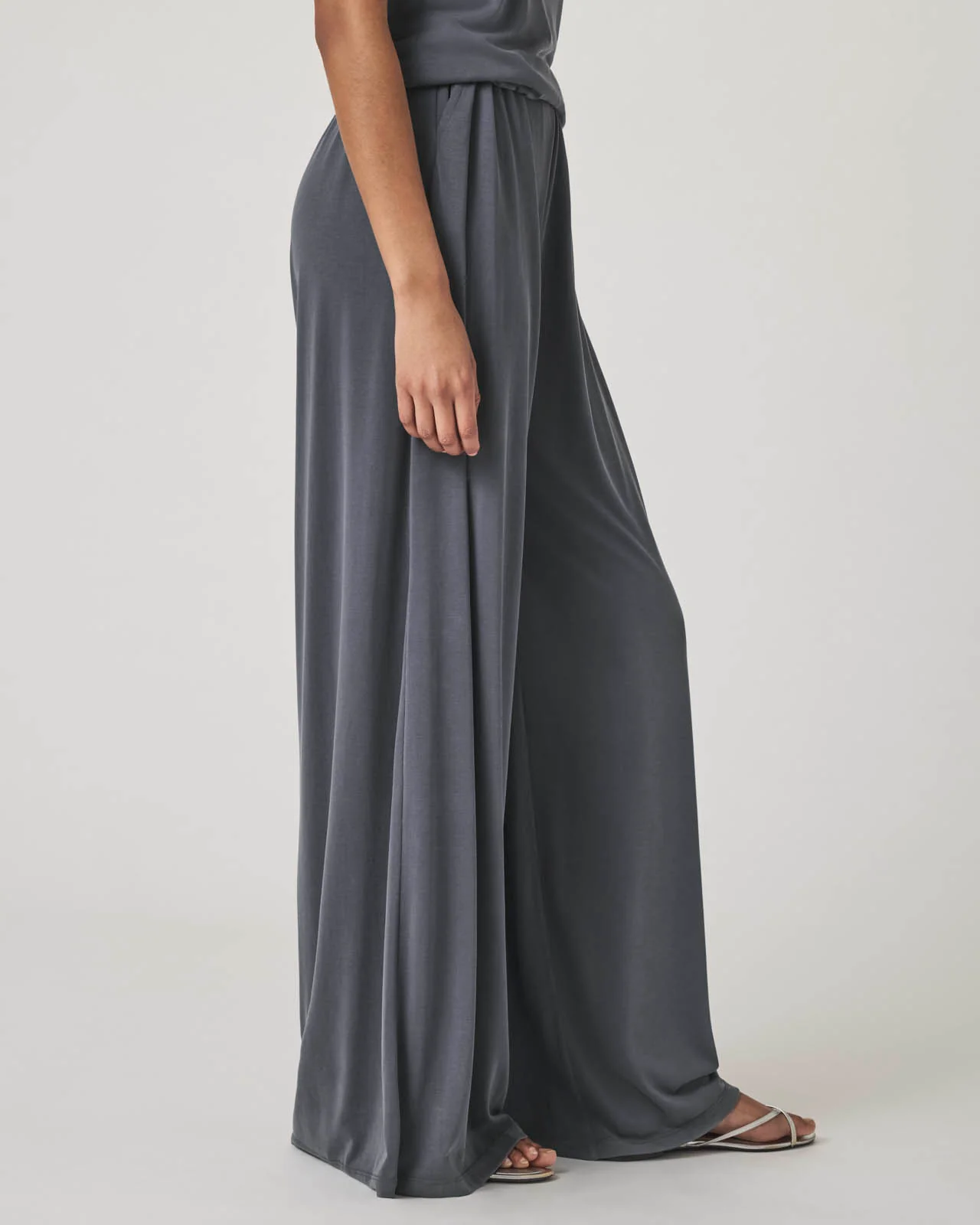 6892-giada-sandwash-palazzo-pant-33.webp Giada Sandwash Palazzo Pant