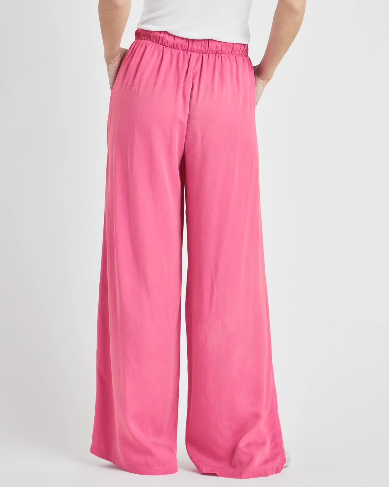 7055-lainey-wide-leg-pant-6.webp Lainey Wide Leg Pant