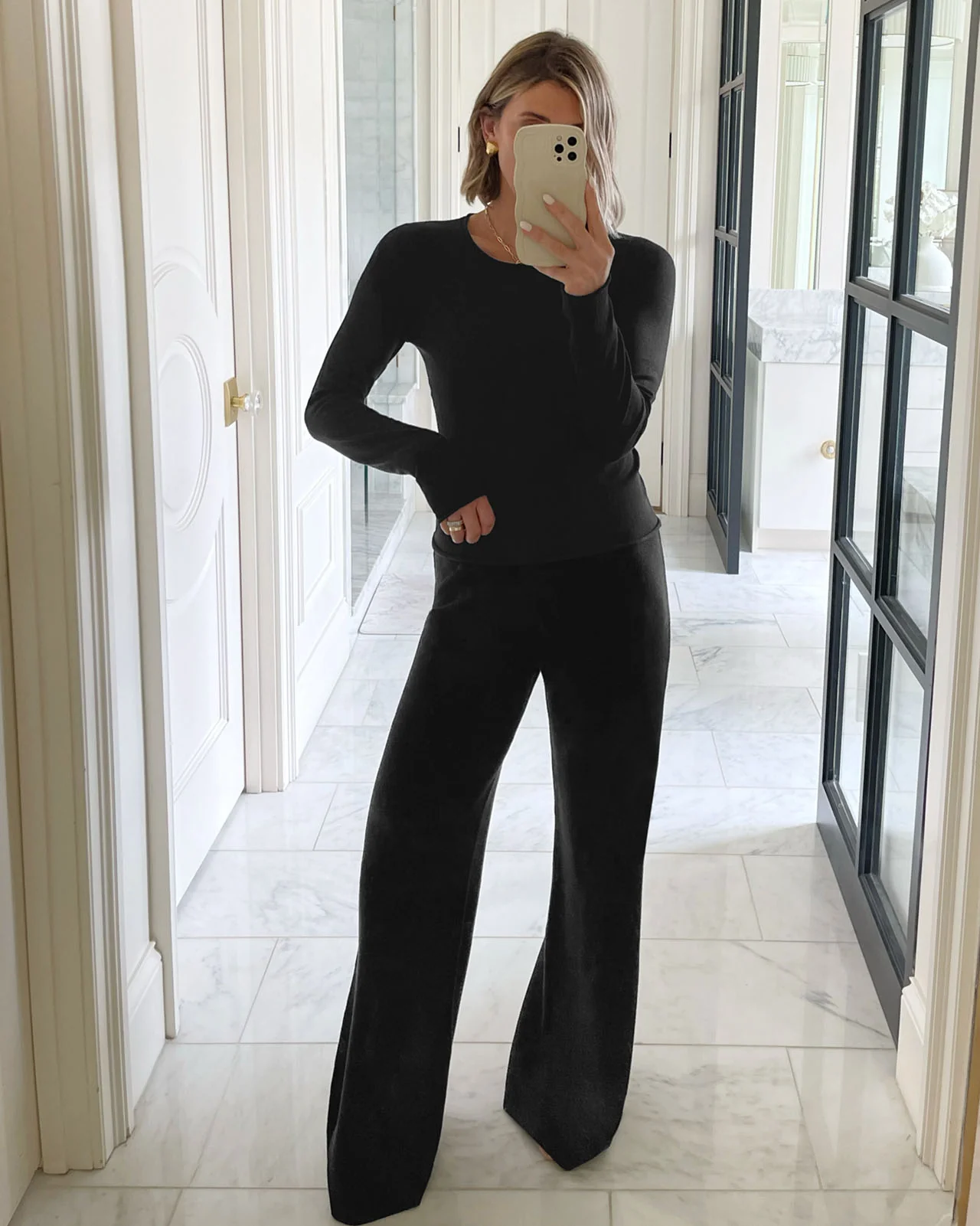 7637-splendid-x-cellajaneblog-wide-leg-sweater-pant-1.webp Splendid x @Cellajaneblog Wide Leg Sweater Pant