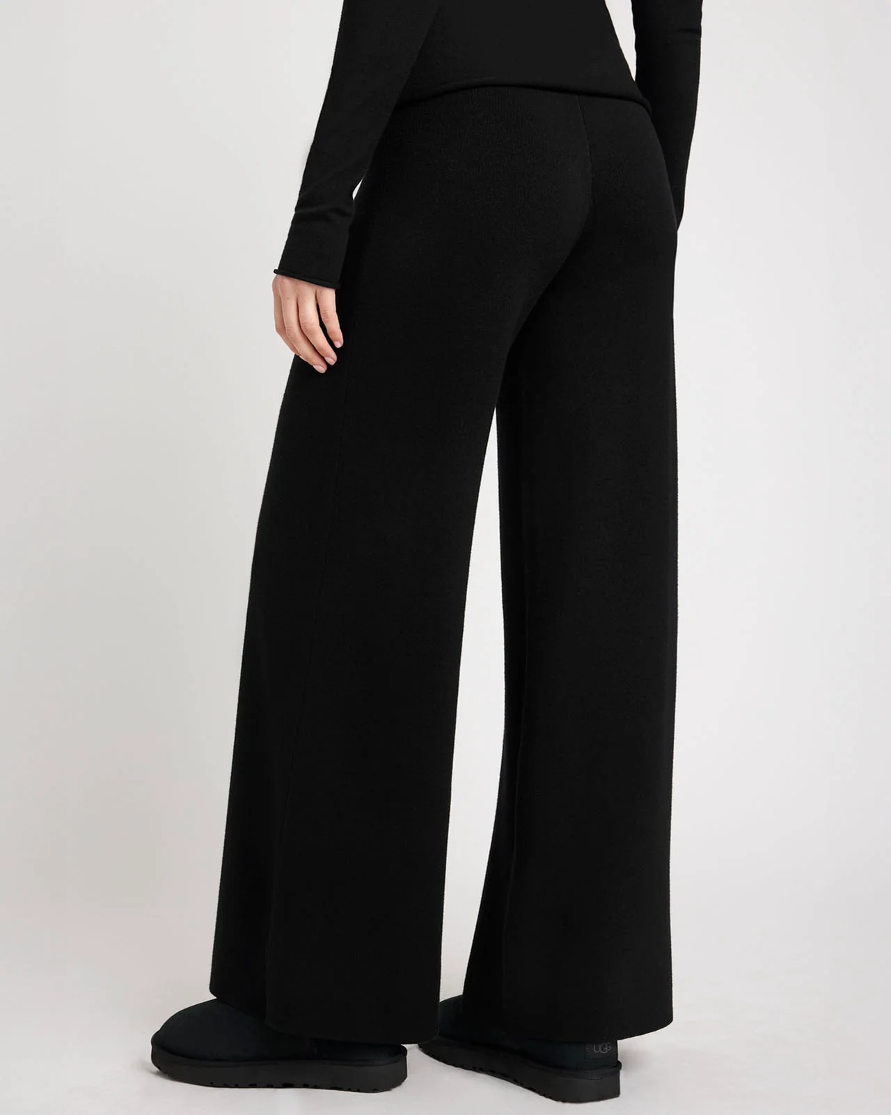 7637-splendid-x-cellajaneblog-wide-leg-sweater-pant-10.webp Splendid x @Cellajaneblog Wide Leg Sweater Pant
