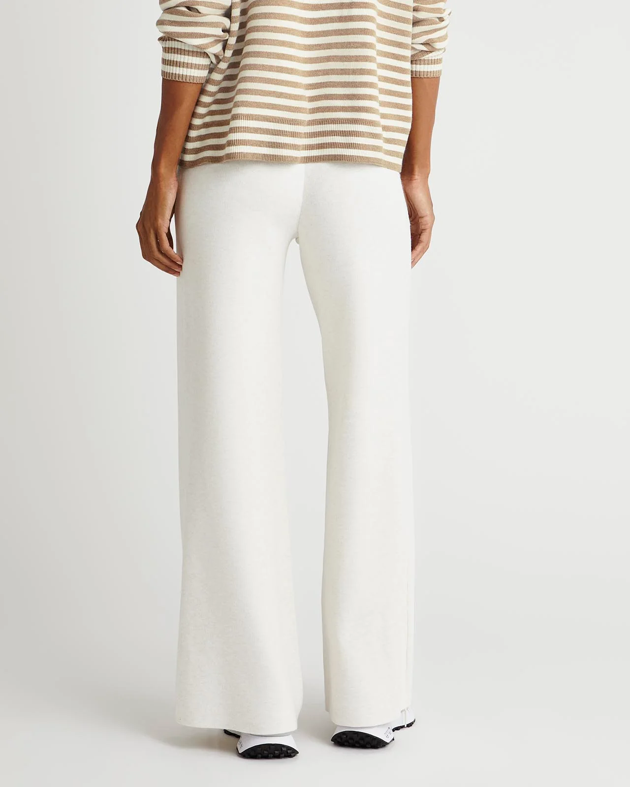 7637-splendid-x-cellajaneblog-wide-leg-sweater-pant-37.webp Splendid x @Cellajaneblog Wide Leg Sweater Pant