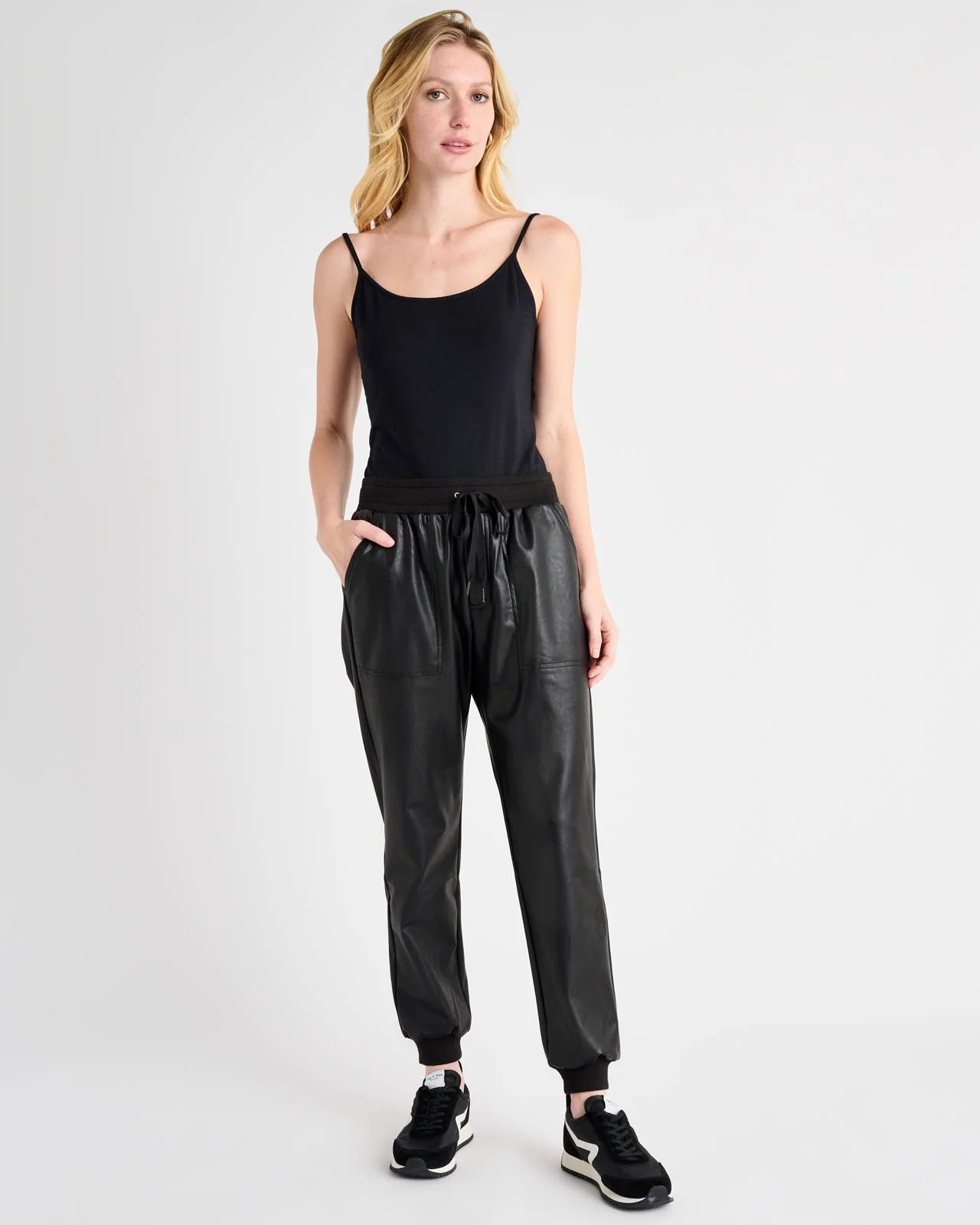 7719-vegan-leather-jogger-11.webp Vegan Leather Jogger
