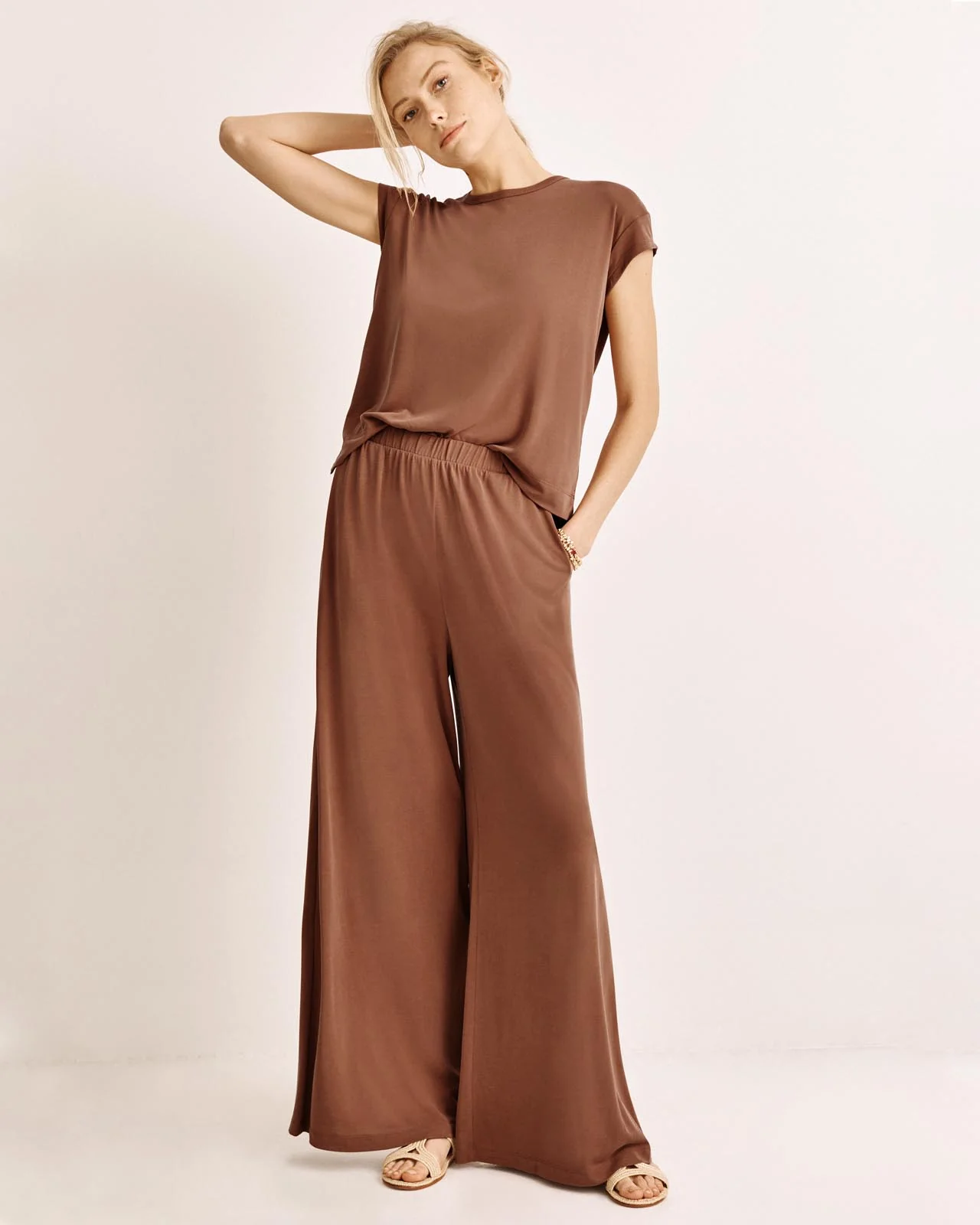 7988-arlo-sandwash-jersey-palazzo-pant-11.webp Arlo Sandwash Jersey Palazzo Pant