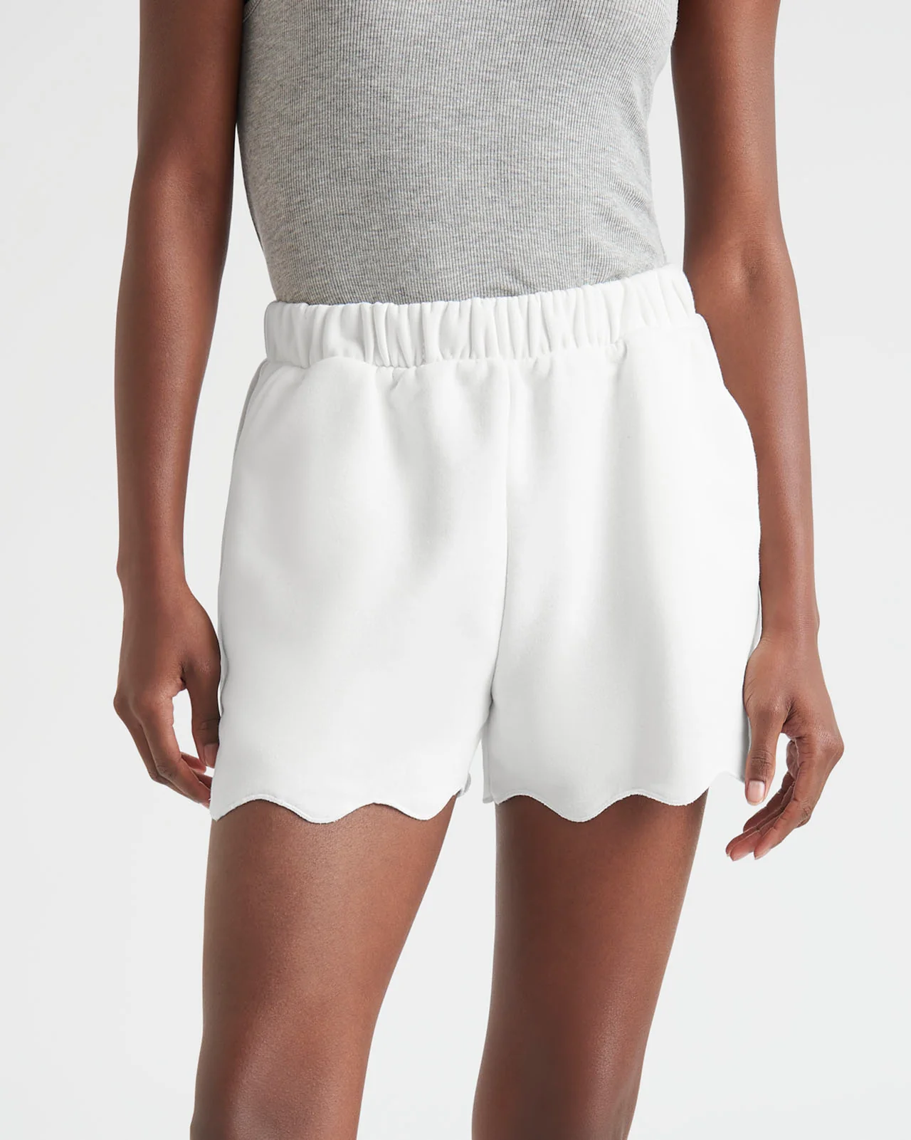 Nori Scalloped Short