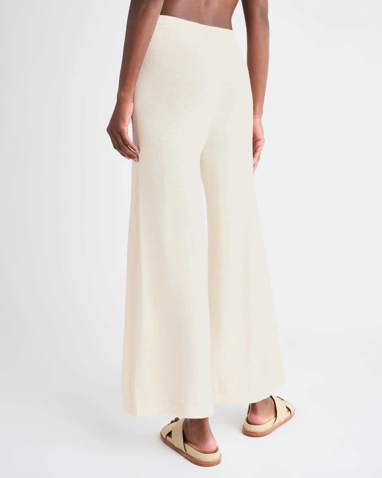 8354-cropped-loopknit-lyr-sweaterpant-5.webp Cropped Loopknit LYR Sweaterpant