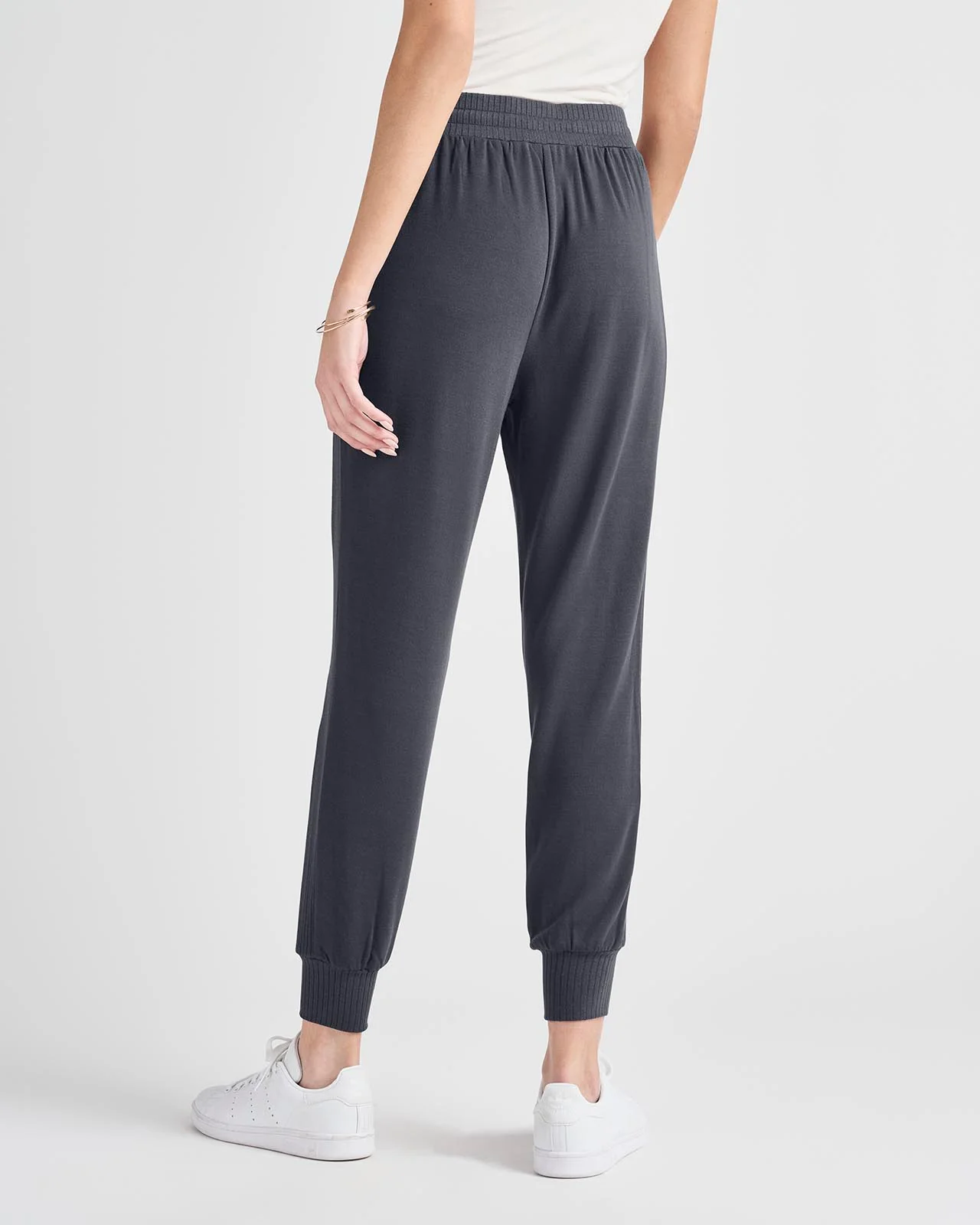 8705-supersoft-jogger-4.webp Supersoft Jogger