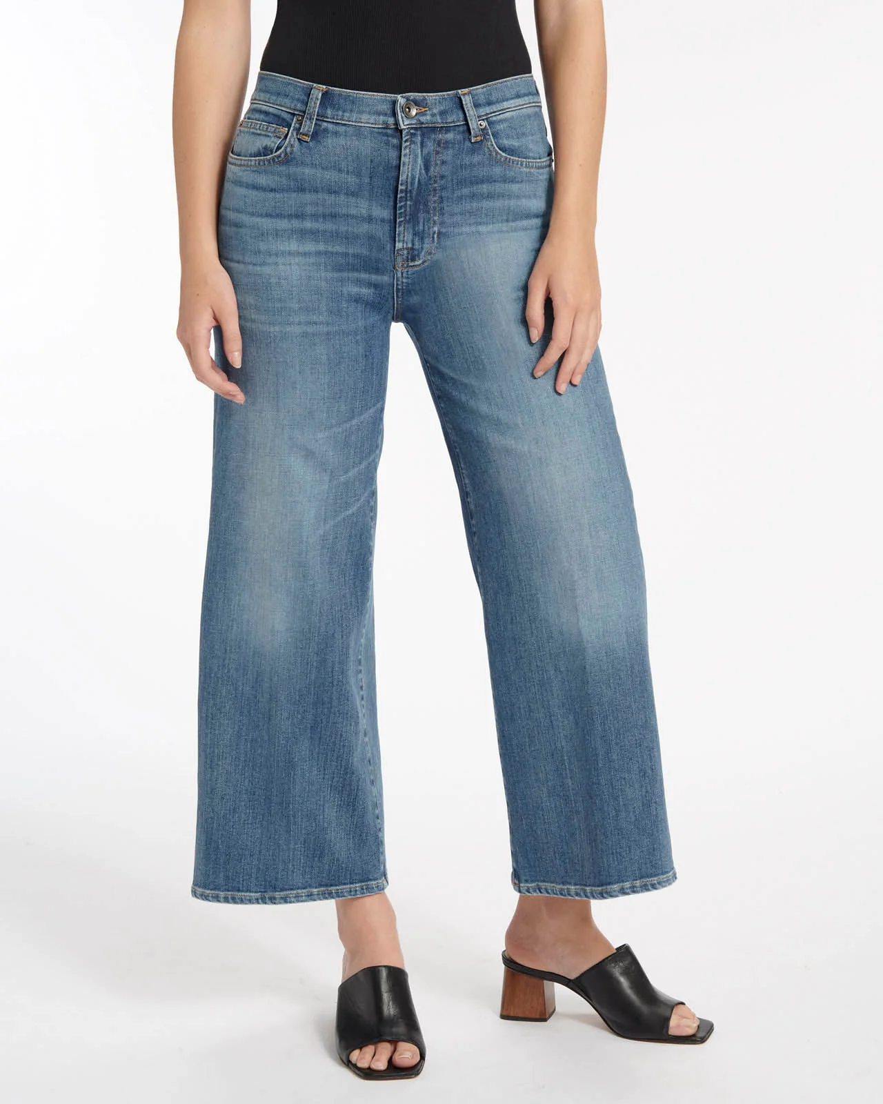 High Waist Slim Kick Jean