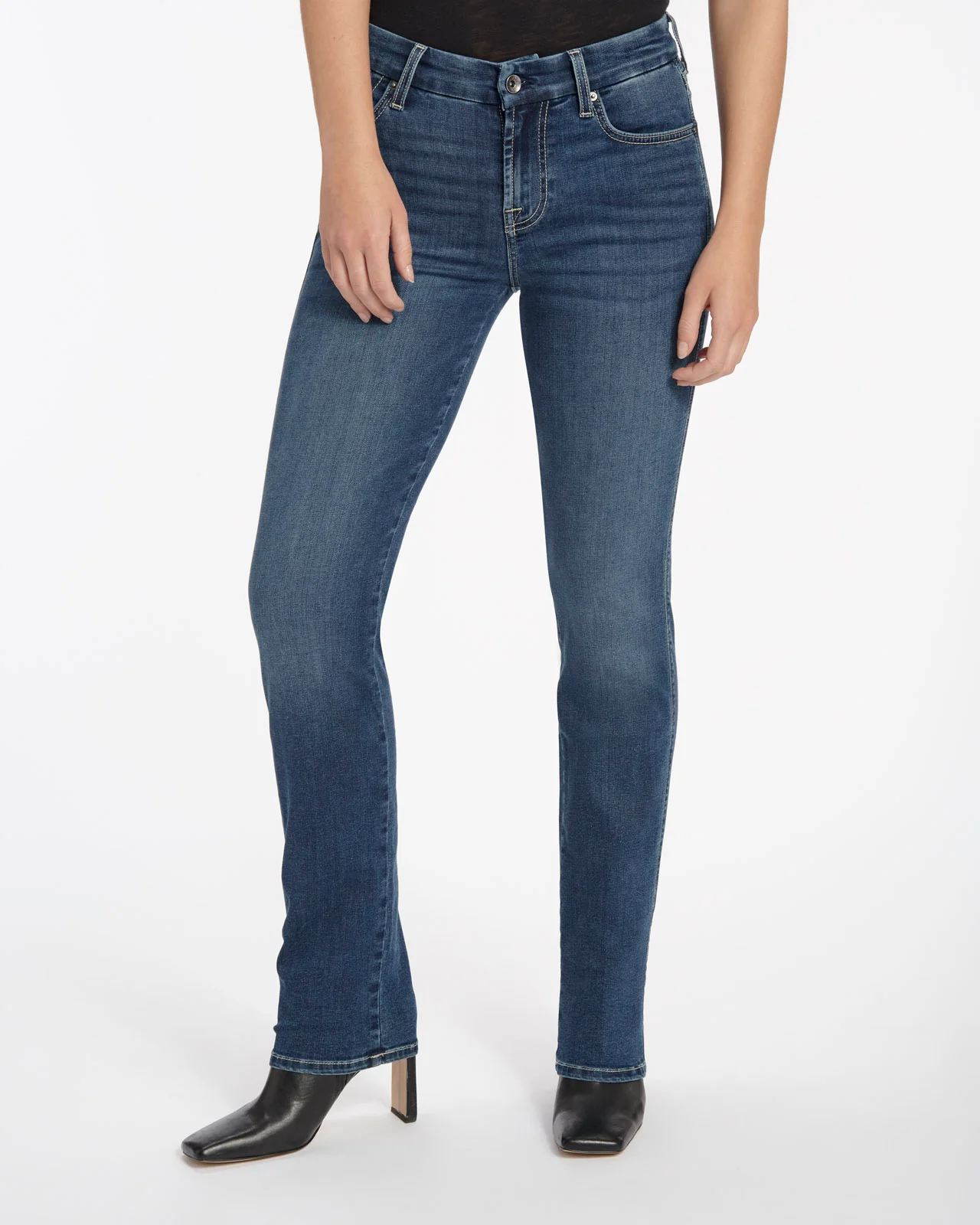 Mid-Rise Straight Jean
