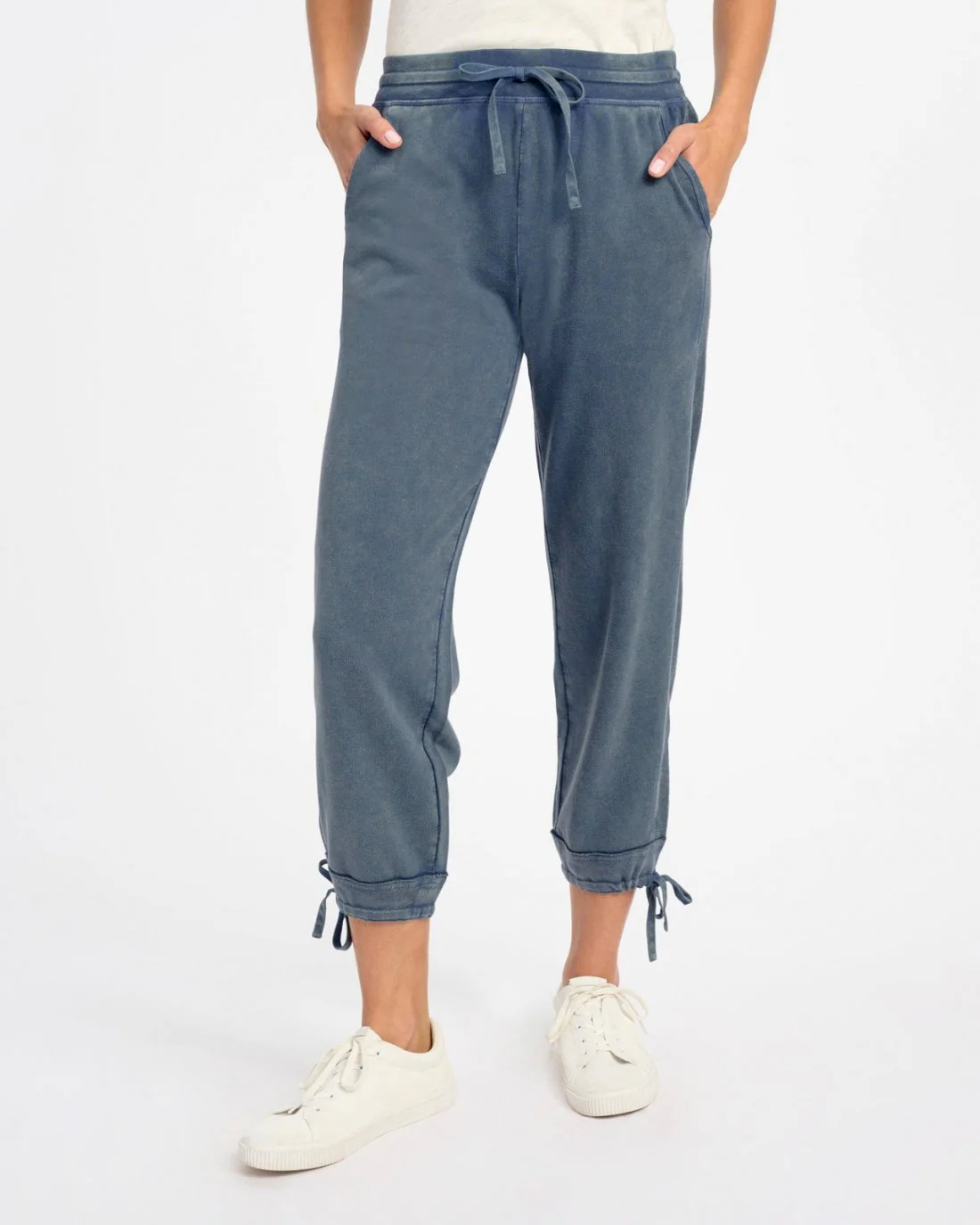9294-athena-jogger-7.webp Athena Jogger